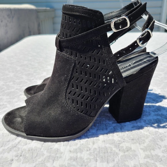 American Eagle Weldon Caged Block Heel Sandal Shoes Black Suede Size 6.5 - Picture 6 of 12